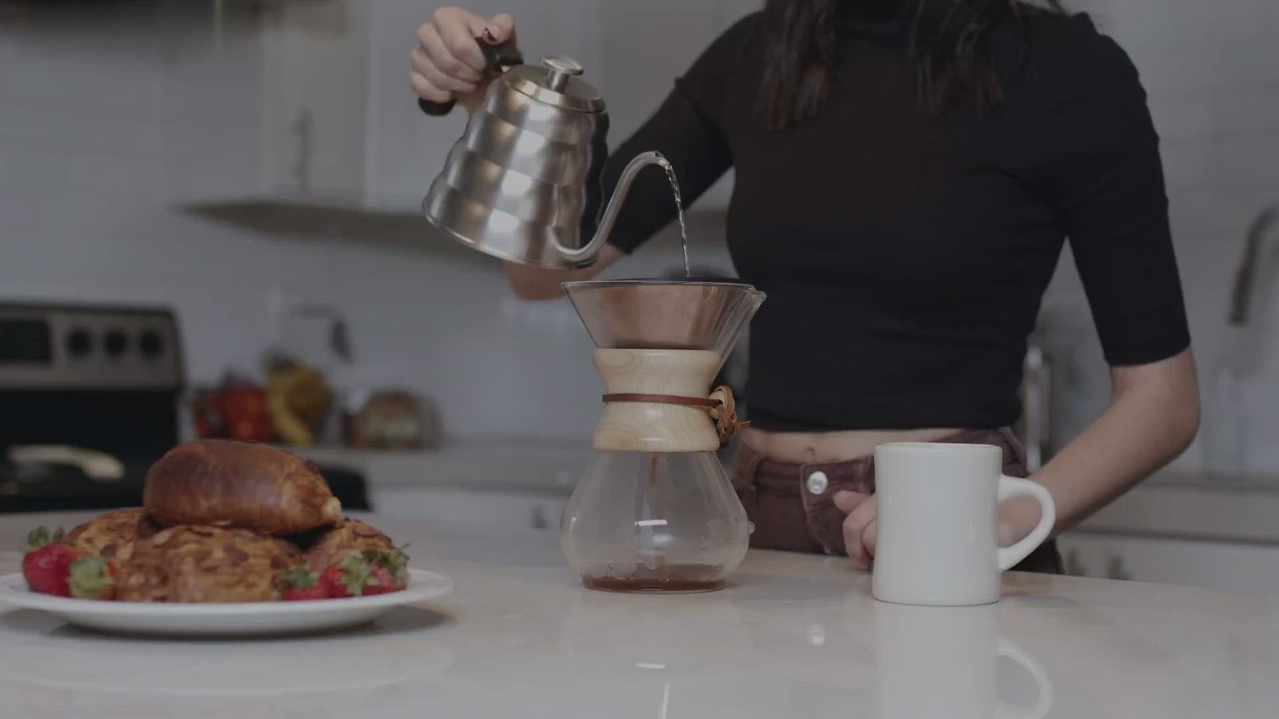 Pour Over Gooseneck Coffee Kettle with Thermometer by Barista Warrior –  Nossa Familia Coffee